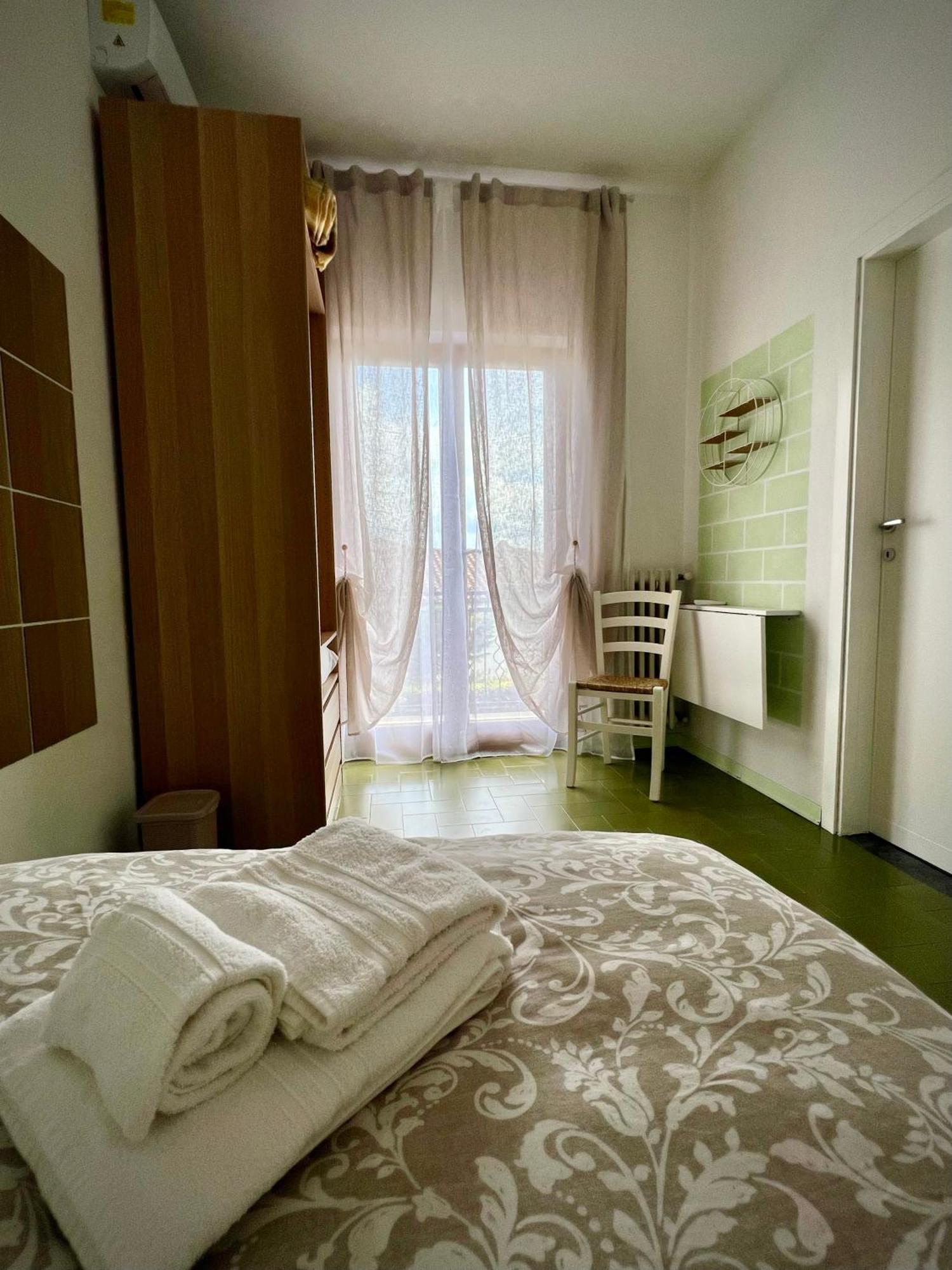 Bed&Breakfast Villa Lorena Forte dei Marmi Habitación foto
